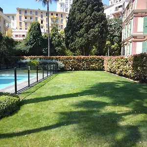 Appartement Inter Superb Piscine 5 Min Gare, Menton